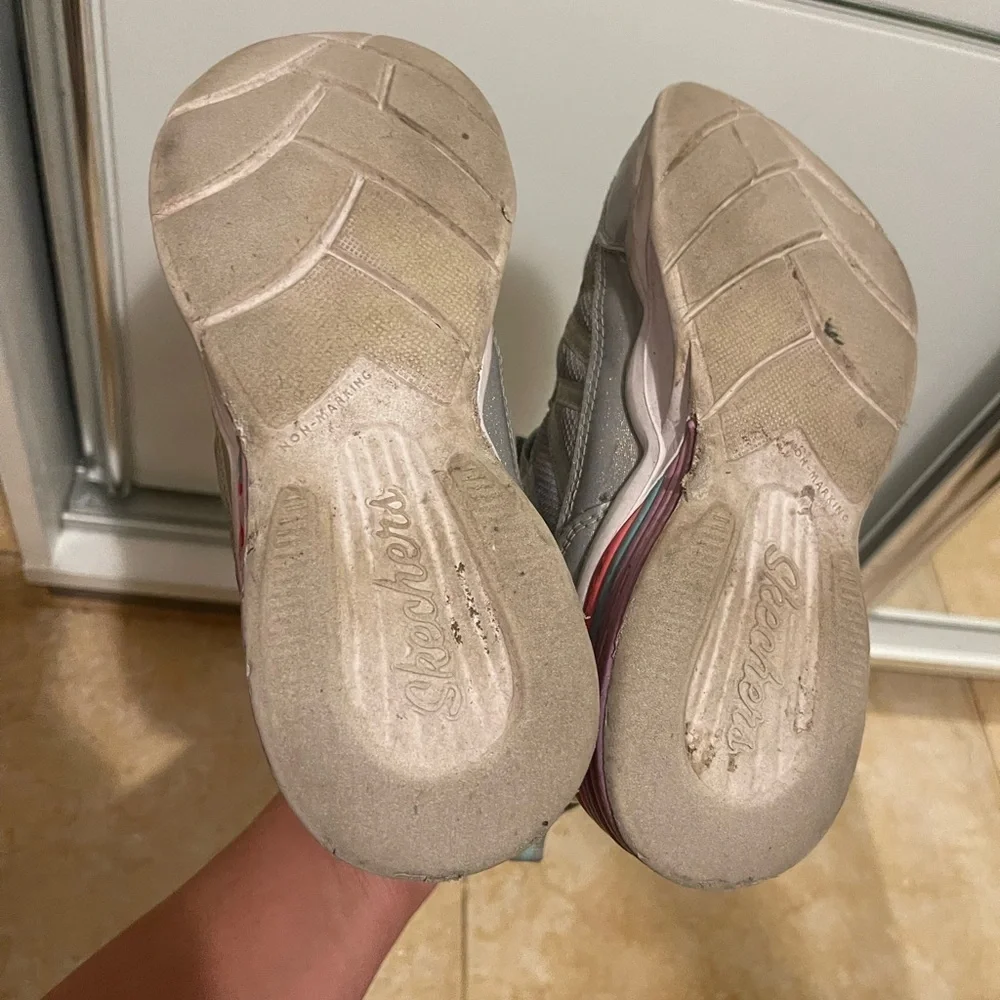 SKECHERS  Lights up Sweetheart Lights - Love to Shine Boots Girl's Size 2 Shoes